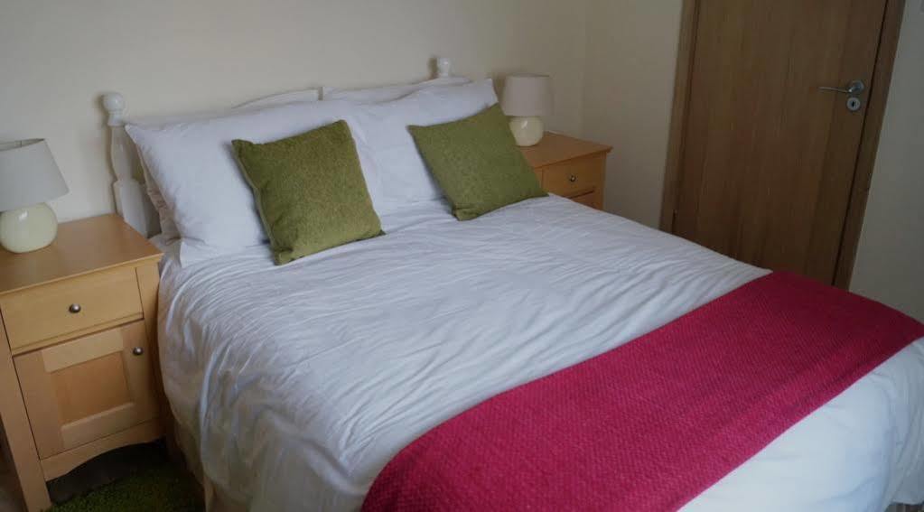The Westwoods Bed & Breakfast ภายนอก รูปภาพ